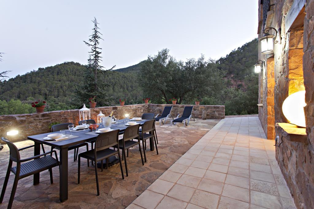 Masia Ca L'Anima Hotel La Baronia de Rialb Exterior photo