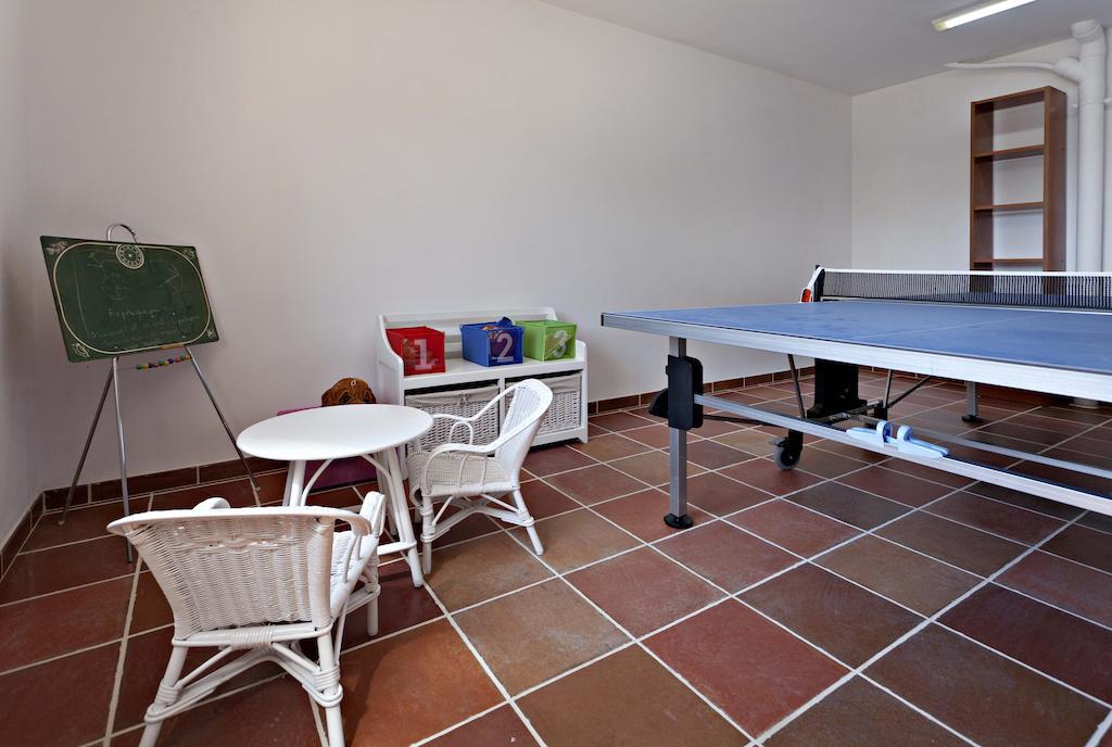 Masia Ca L'Anima Hotel La Baronia de Rialb Room photo
